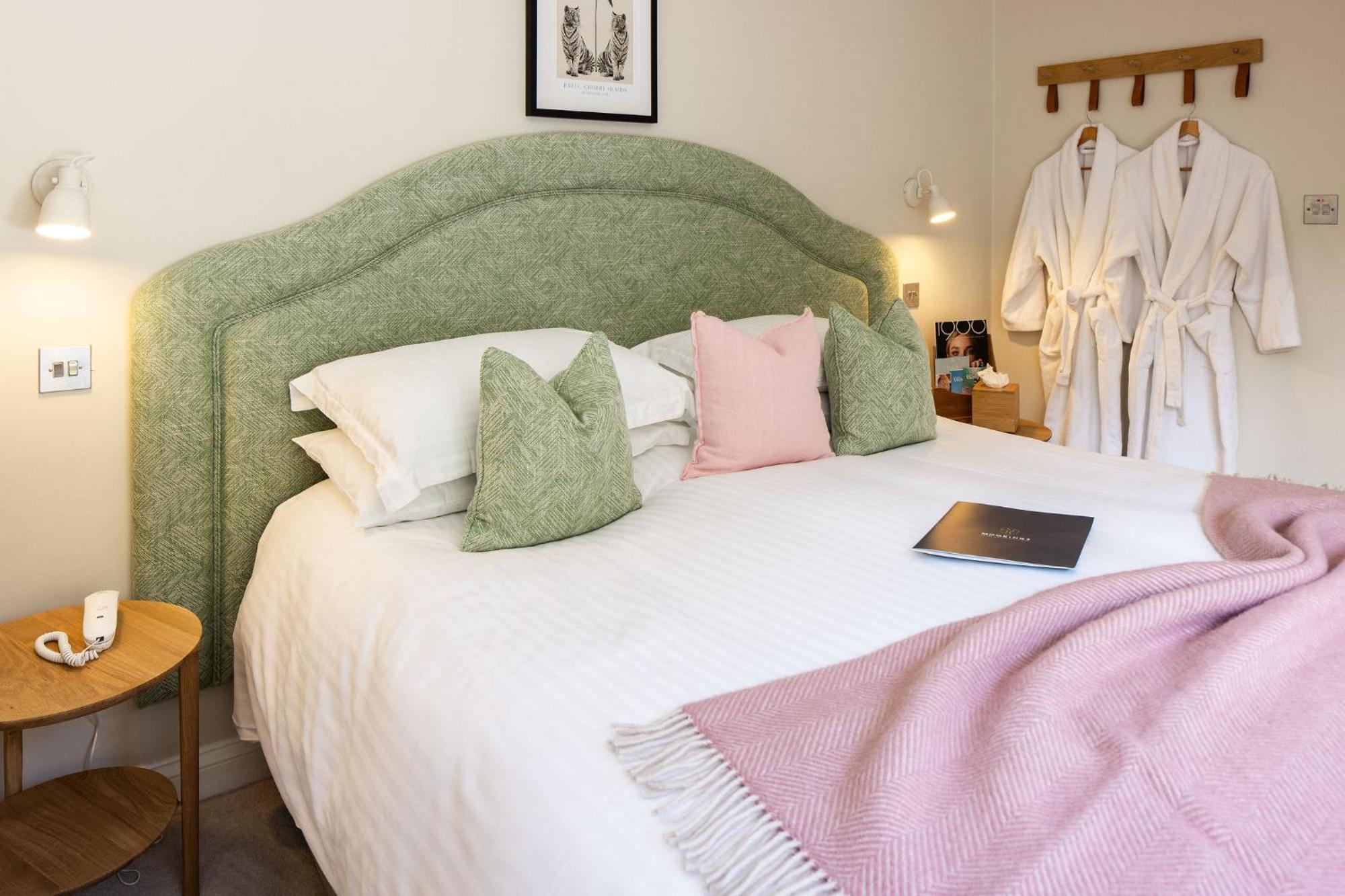 The Moorings Hotel & Restaurant Gorey Room photo